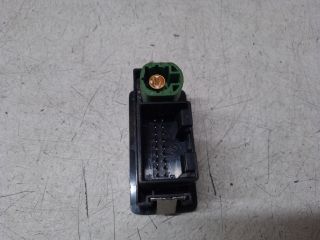 bontott VW GOLF VII Média Kapcsoló