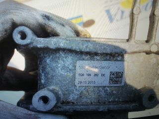 bontott VW GOLF VII Motor Tartó Bak (Fém)