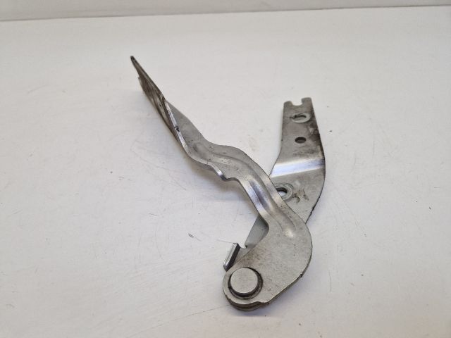 bontott VW GOLF VII Motorháztető Bal Zsanér