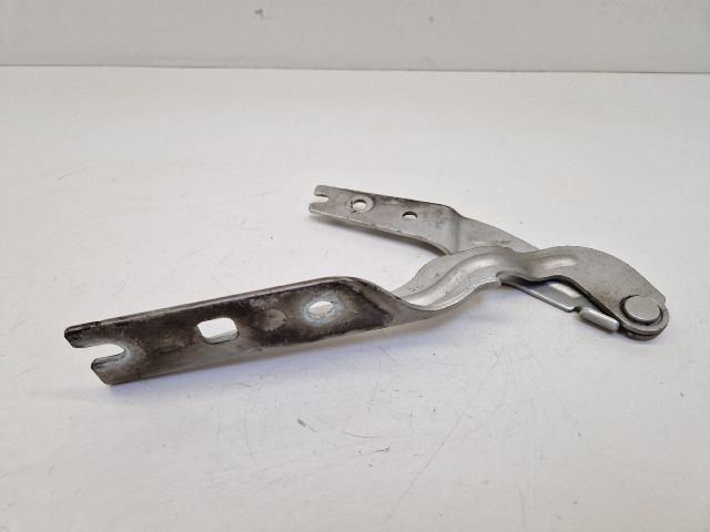 bontott VW GOLF VII Motorháztető Bal Zsanér