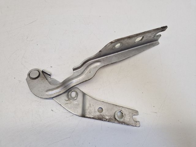 bontott VW GOLF VII Motorháztető Bal Zsanér