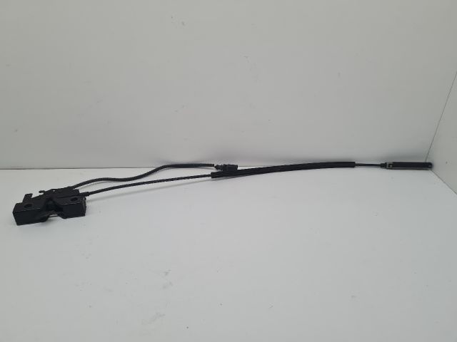 bontott VW GOLF VII Motorháztető Nyitó Bowden