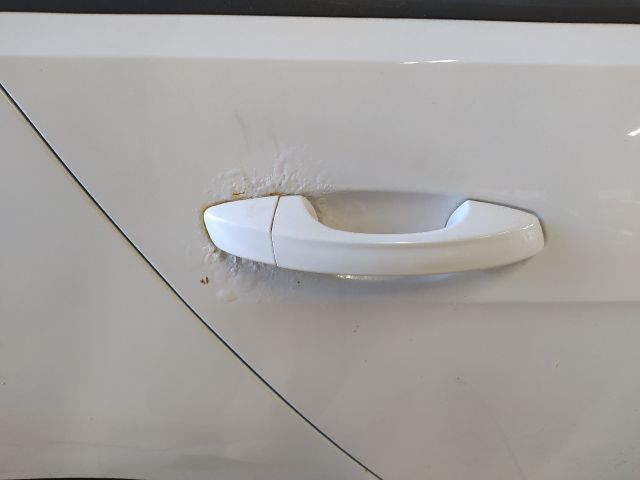 bontott VW GOLF VII Motorháztető Nyitó Bowden