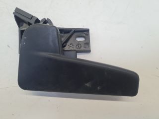 bontott VW GOLF VII Motorháztető Nyitó Kar / Gomb