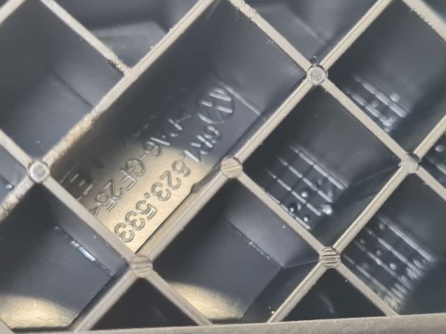 bontott VW GOLF VII Motorháztető Nyitó Kar / Gomb