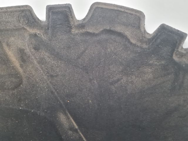 bontott VW GOLF VII Motorháztető Szigetelés