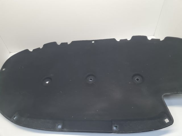 bontott VW GOLF VII Motorháztető Szigetelés