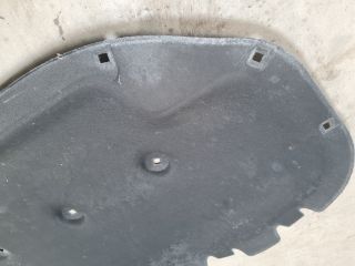 bontott VW GOLF VII Motorháztető Szigetelés