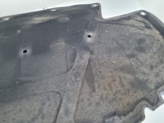 bontott VW GOLF VII Motorháztető Szigetelés