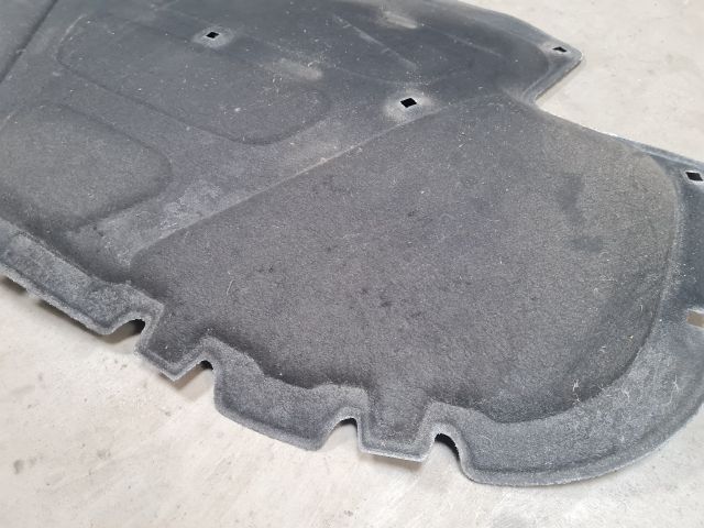 bontott VW GOLF VII Motorháztető Szigetelés