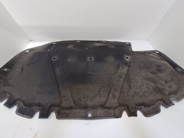 bontott VW GOLF VII Motorháztető Szigetelés