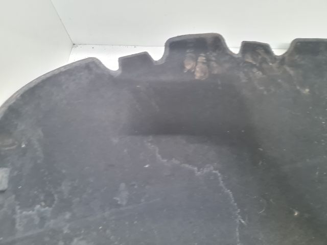 bontott VW GOLF VII Motorháztető Szigetelés