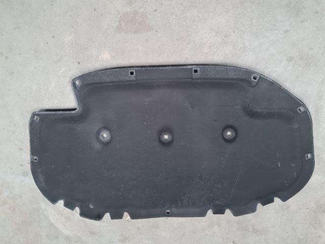 bontott VW GOLF VII Motorháztető Szigetelés