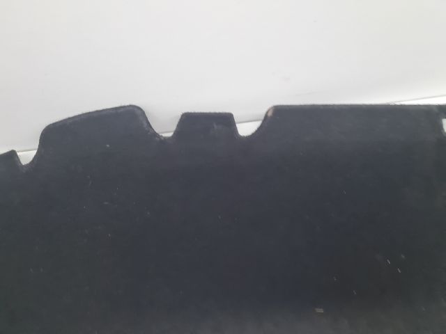 bontott VW GOLF VII Motorháztető Szigetelés