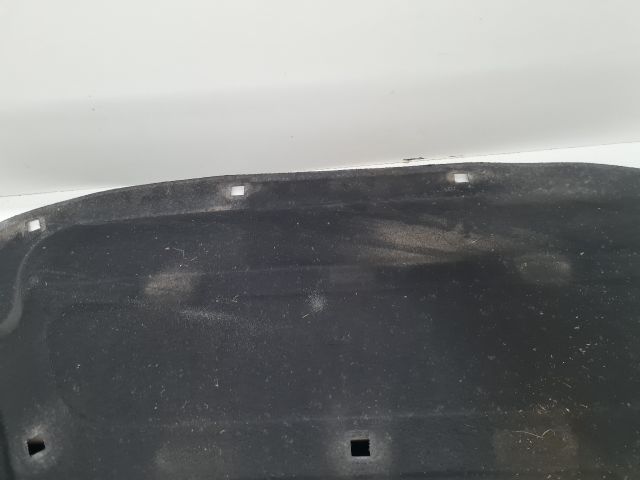 bontott VW GOLF VII Motorháztető Szigetelés