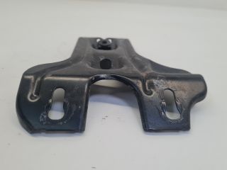 bontott VW GOLF VII Motorháztető Zár Tartó Konzol