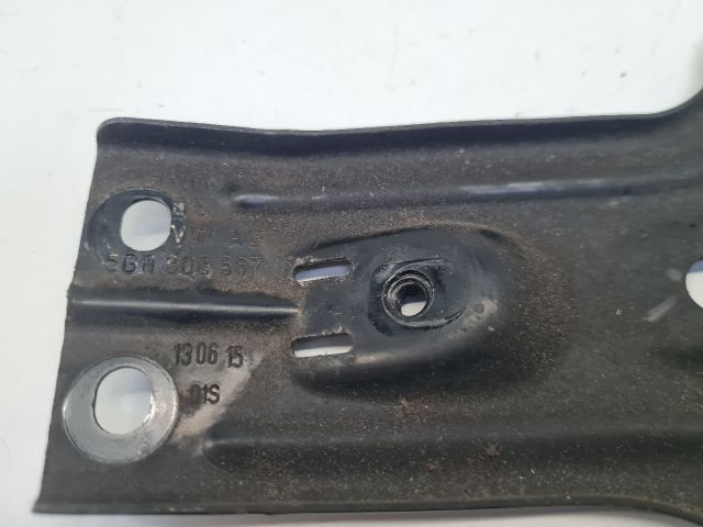 bontott VW GOLF VII Motorháztető Zár Tartó Konzol