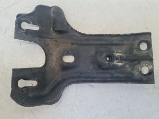 bontott VW GOLF VII Motorháztető Zár Tartó Konzol