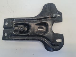 bontott VW GOLF VII Motorháztető Zár Tartó Konzol