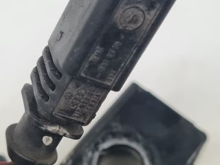 bontott VW GOLF VII Motorháztető Zárszerkezet