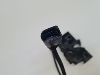 bontott VW GOLF VII Motorháztető Zárszerkezet