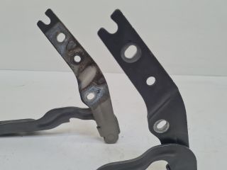 bontott VW GOLF VII Motorháztető Zsanér Pár