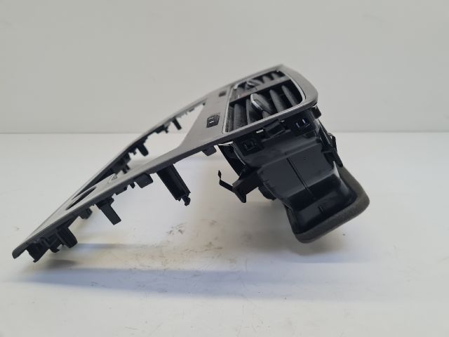 bontott VW GOLF VII Multifunkciós Kijelző Keret