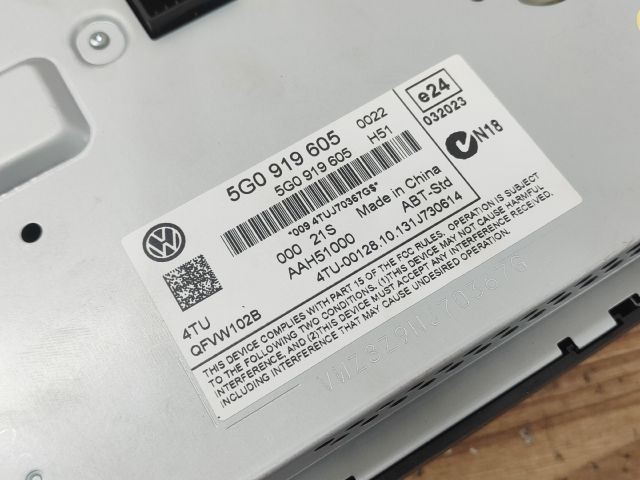 bontott VW GOLF VII Multifunkciós Kijelző