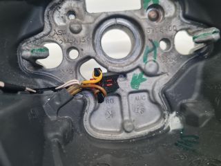 bontott VW GOLF VII Multikormány