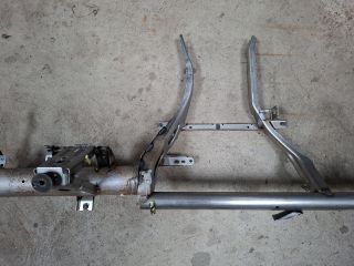 bontott VW GOLF VII Műszerfal Tartó Vas