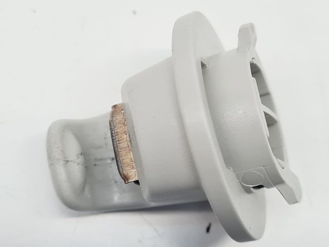 bontott VW GOLF VII Napellenző Tartó (Pozíciófüggetlen)