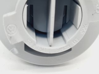 bontott VW GOLF VII Napellenző Tartó (Pozíciófüggetlen)