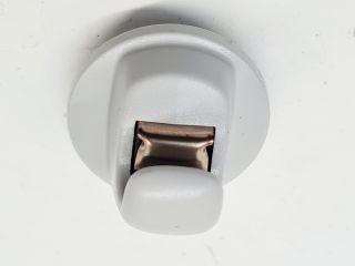 bontott VW GOLF VII Napellenző Tartó (Pozíciófüggetlen)