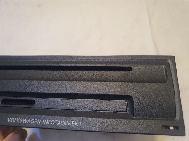 bontott VW GOLF VII Navigációs Fejegység