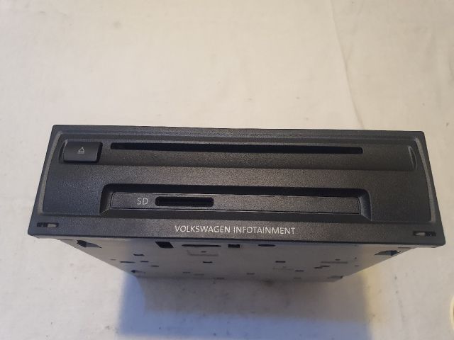 bontott VW GOLF VII Navigációs Fejegység