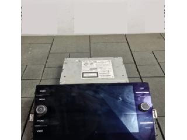 bontott VW GOLF VII Navigációs Fejegység