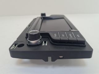 bontott VW GOLF VII Navigációs Fejegység