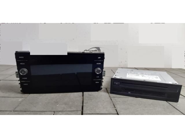 bontott VW GOLF VII Navigációs Fejegység