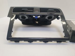 bontott VW GOLF VII Navigációs Fejegység