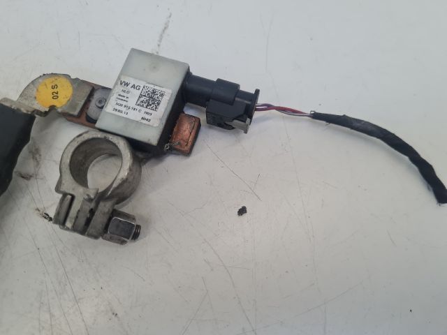 bontott VW GOLF VII Negatív Kábel