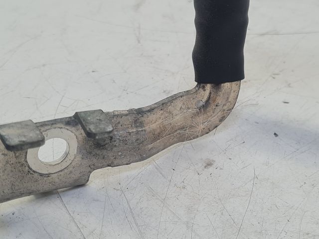 bontott VW GOLF VII Negatív Kábel