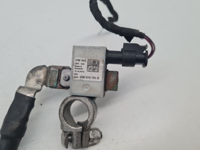 bontott VW GOLF VII Negatív Kábel