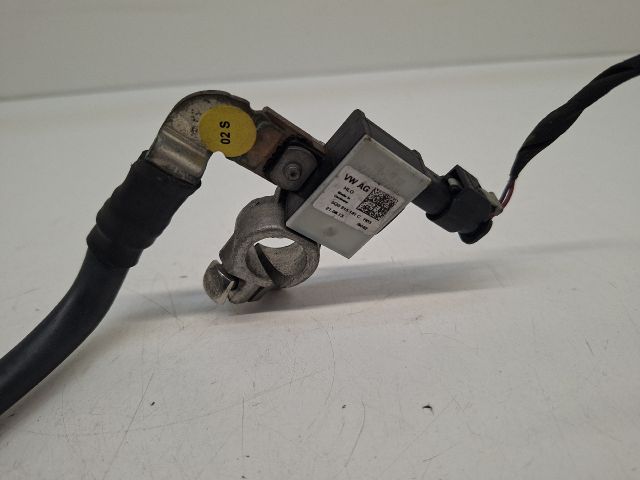 bontott VW GOLF VII Negatív Kábel