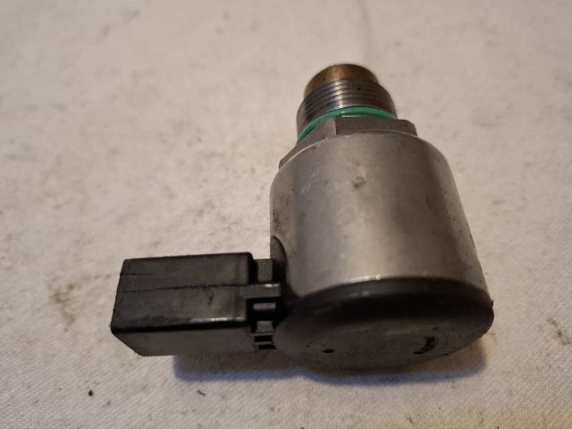 bontott VW GOLF VII Nyomásszabályzó Szelep