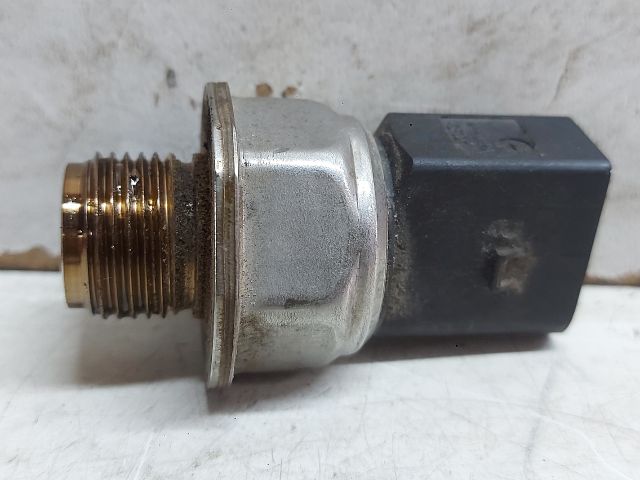 bontott VW GOLF VII Nyomásszabályzó Szelep