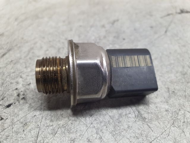 bontott VW GOLF VII Nyomásszabályzó Szelep