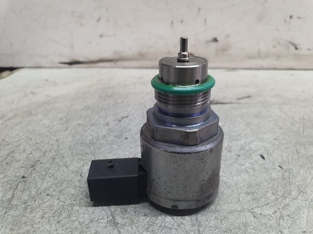 bontott VW GOLF VII Nyomásszabályzó Szelep