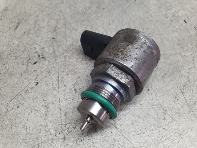 bontott VW GOLF VII Nyomásszabályzó Szelep