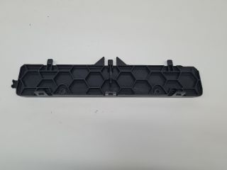 bontott VW GOLF VII Pollenszűrő Fedél