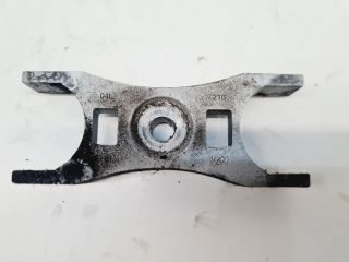 bontott VW GOLF VII Porlasztó Lefogató